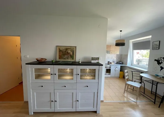 Bea Mar 格丁尼亚